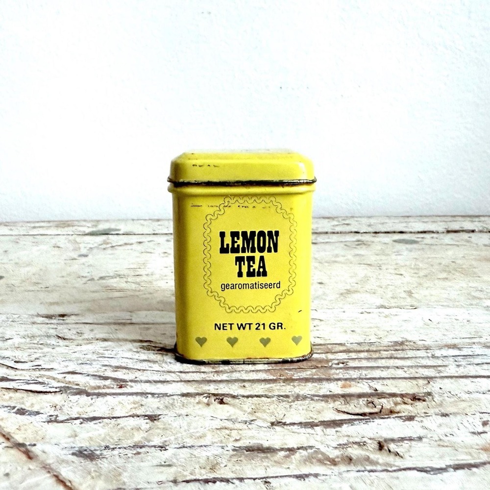 Vintage Lemon Tea Yellow Tin 21g Dutch Tea Container Hollands Kunstambacht